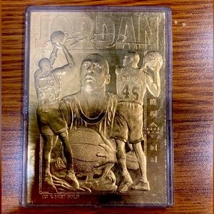 23kt gold foil 1995 Michael Jordan Basketball Card